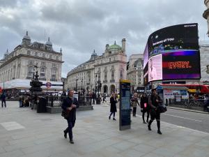 U.K Study Tour - Piccadily Circus