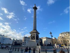 UK Study Tour - Trafalger Square